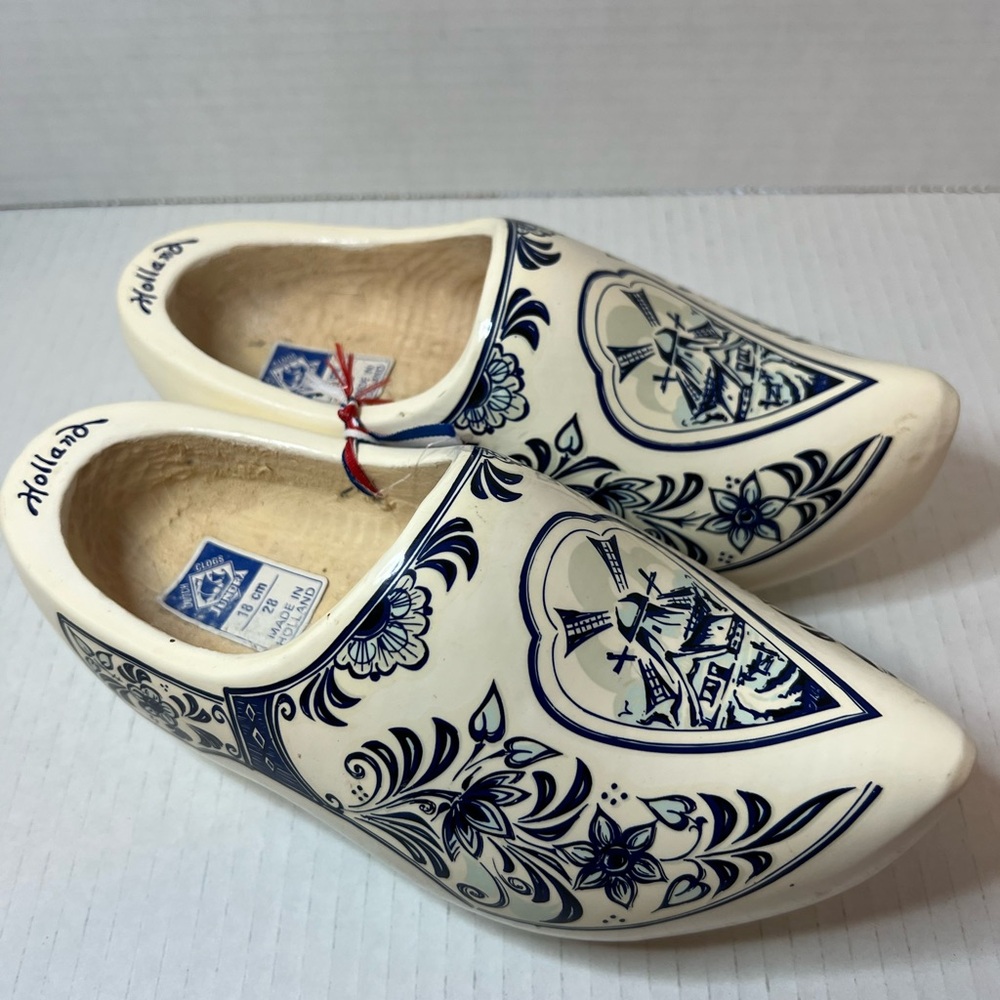 Wooden Dutch Clogs 18cm Blue and White Made in Holland